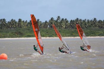 Campeonato Brasileiro de Windsurf acontece neste fim de semana
