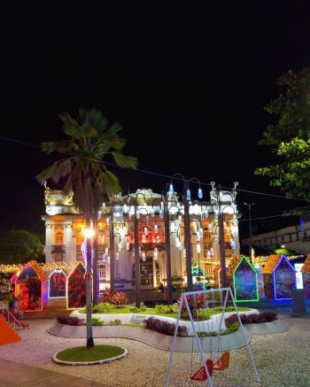 São João da Família ilumina a Praça Fausto Cardoso em Sergipe com decoração temática