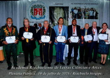 Academia Riachuelense outorga Comendas e Medalhas - Por Domingos Pascoal