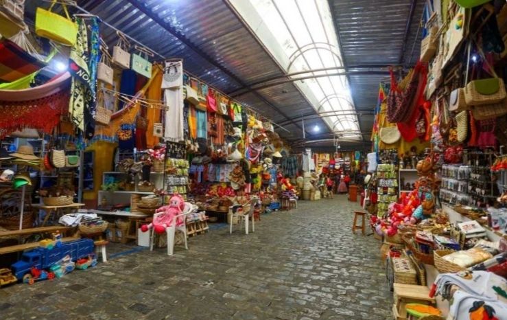 Conheça a diversidade de cores dos mercados de Aracaju