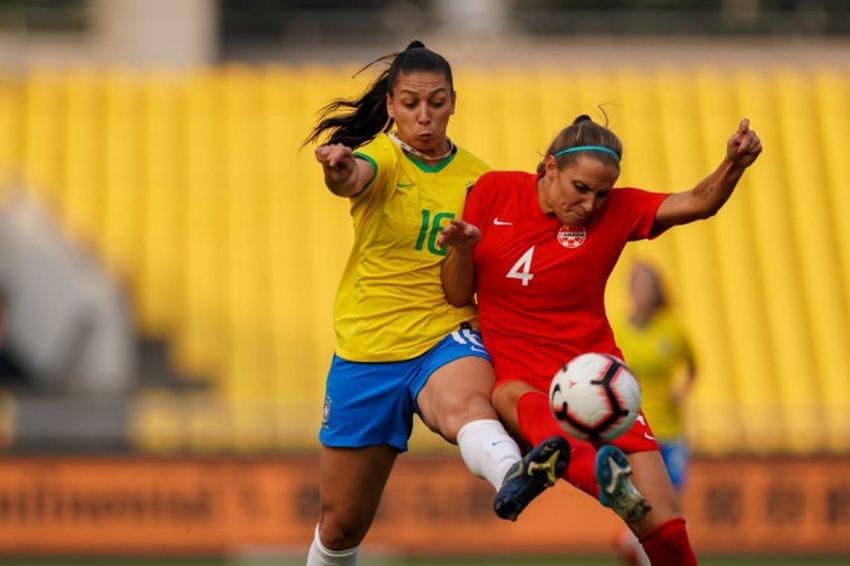 Brasil goleia Canadá e vai à final de torneio feminino na China
