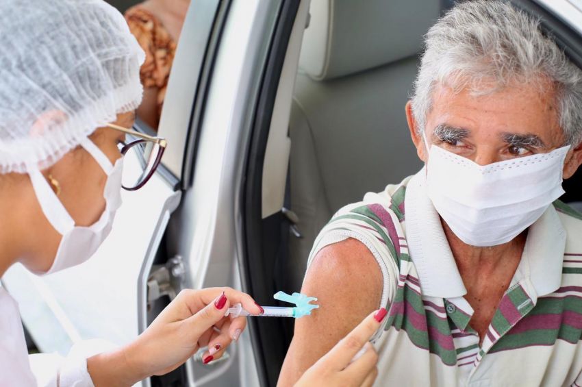 São Cristóvão amplia faixa de vacinação dos idosos para 64 anos ou mais